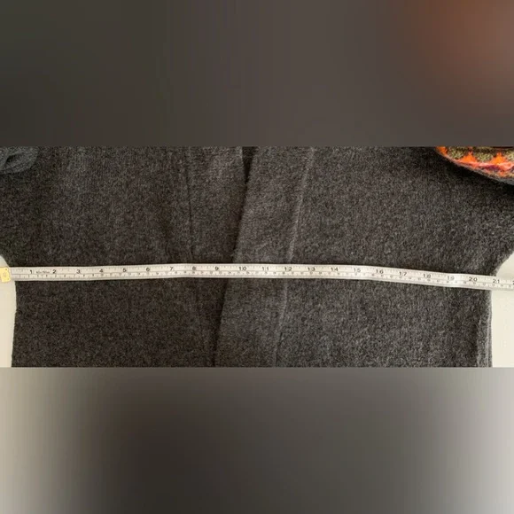 Old Navy Cardigan Open Front Dark Gray with Aztec Trim Detail Pockets Medium - Picture 8 of 13